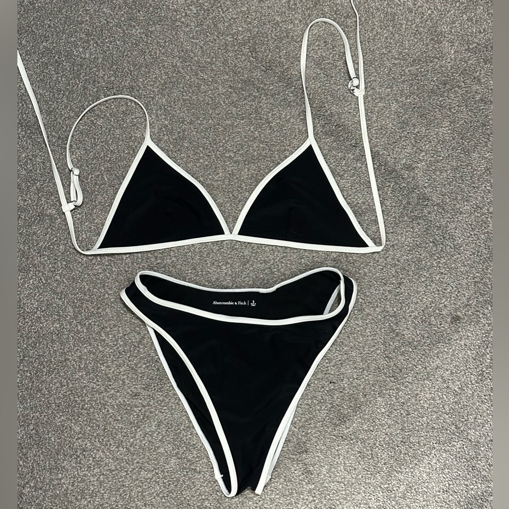 Abercrombie and Fitch Black and White Bikini